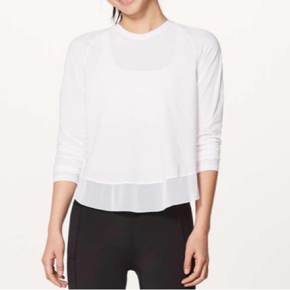 Lululemon Quick Pace Long Sleeve Top- white size 12 loose fitting - Picture 3 of 10